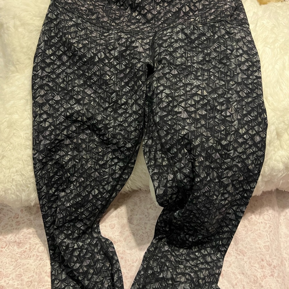 Lululemon Black Patterned Jacket - image 5